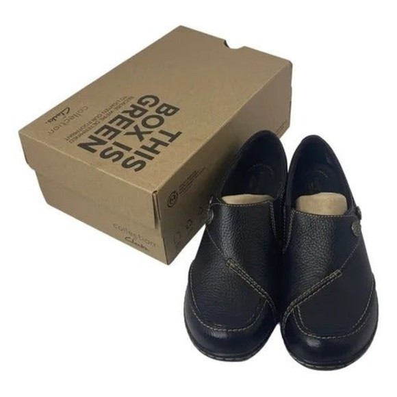 CLARKS WOMENS ASHLAND LANE FLATS BLACK 11W - Picture 1 of 11